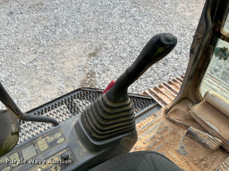 image for item YA2572 2009 Komatsu PC600LC-8 excavator