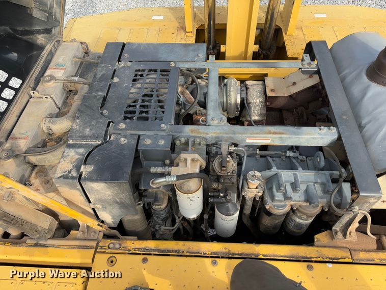image for item YA2572 2009 Komatsu PC600LC-8 excavator