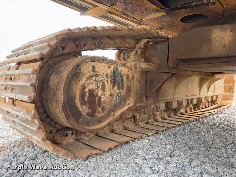 image for item YA2572 2009 Komatsu PC600LC-8 excavator