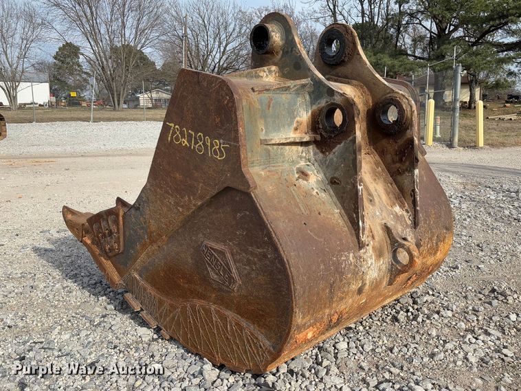 image for item YA2572 2009 Komatsu PC600LC-8 excavator