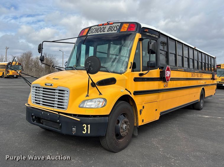 image for item DT0024 2014 Thomas B2 bus