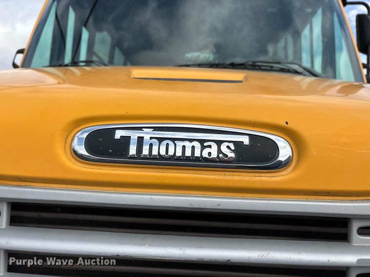 image for item DT0024 2014 Thomas B2 bus