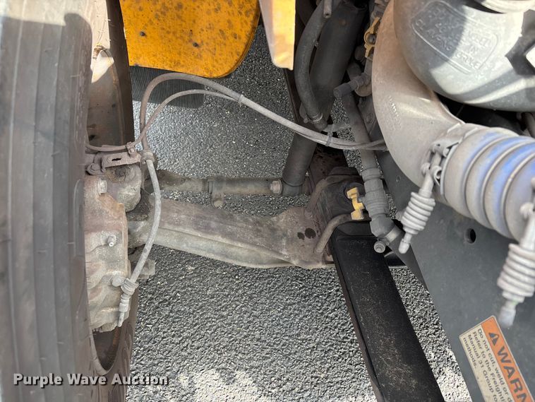 image for item DT0024 2014 Thomas B2 bus