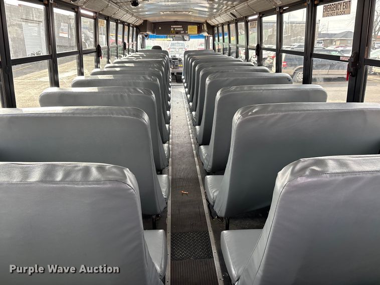 image for item DT0024 2014 Thomas B2 bus