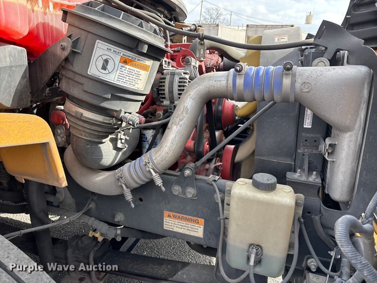 image for item DT0024 2014 Thomas B2 bus