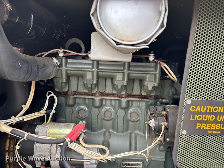 image for item DT0025 2002 MEP-8003A generator