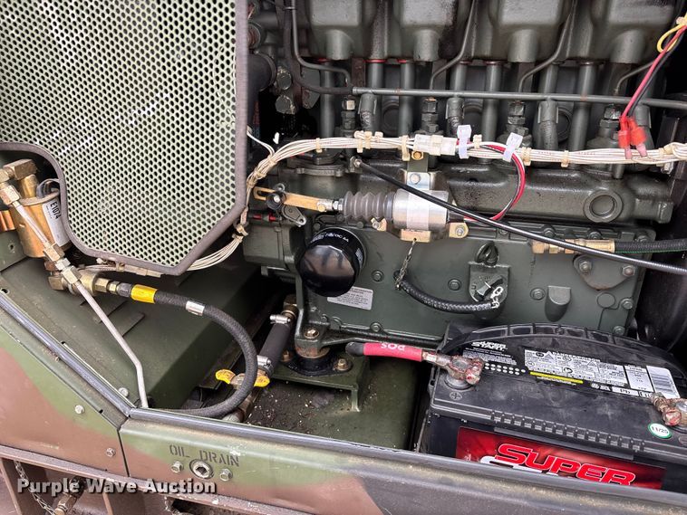 image for item DT0025 2002 MEP-8003A generator