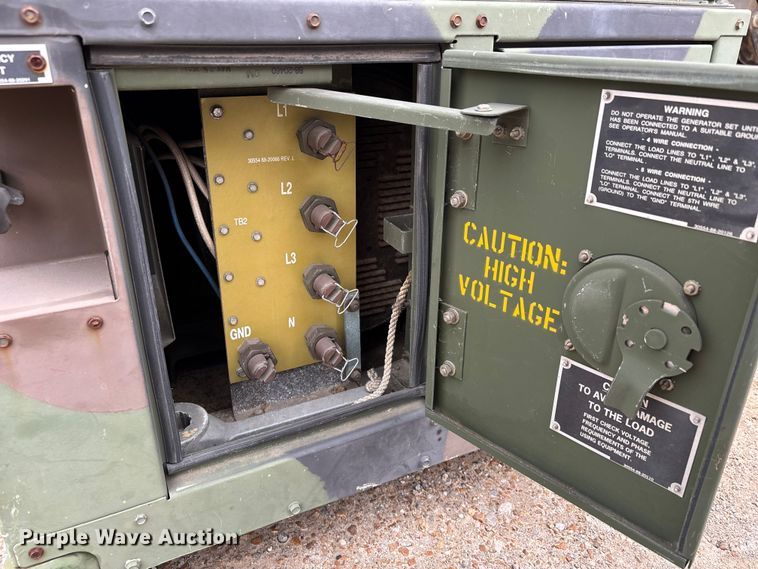 image for item DT0026 2003 MEP-802A generator