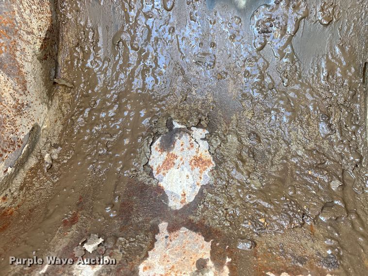 image for item DT0028 2002 Caterpillar 430D backhoe