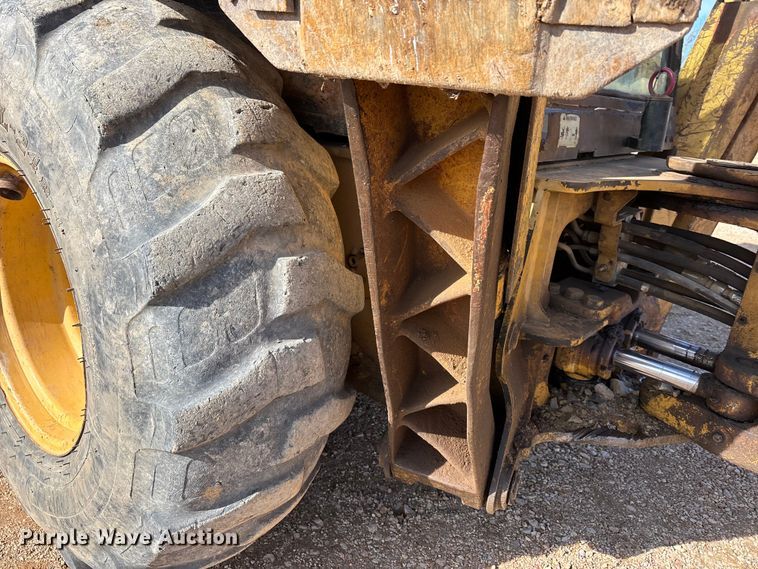 image for item DT0028 2002 Caterpillar 430D backhoe