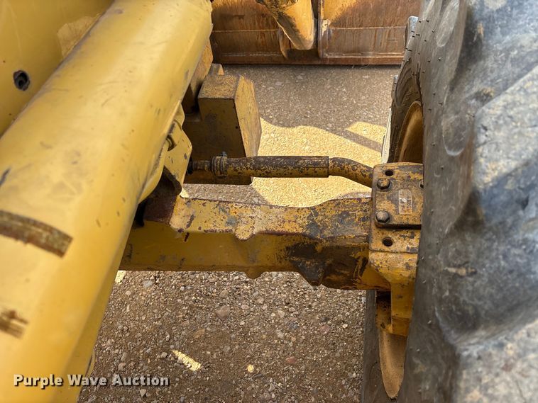 image for item DT0028 2002 Caterpillar 430D backhoe