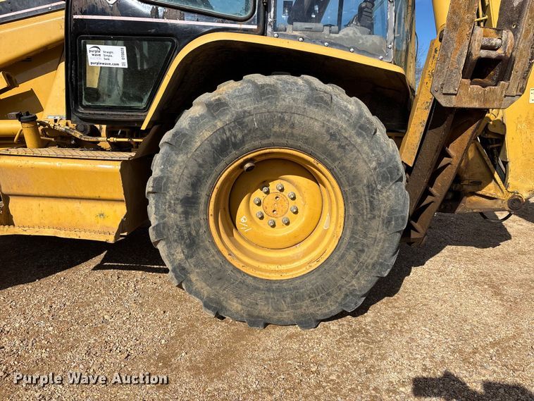 image for item DT0028 2002 Caterpillar 430D backhoe