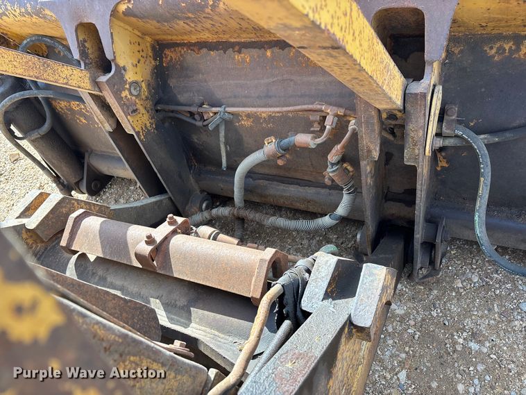 image for item DT0029 1994 Caterpillar 939 track loader