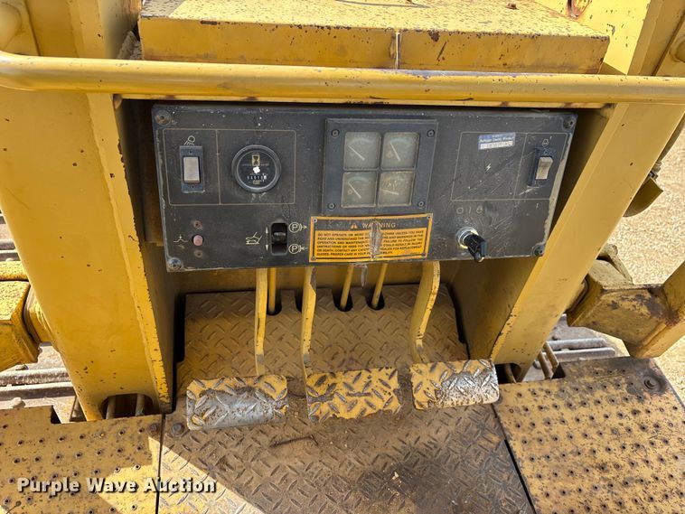 image for item DT0029 1994 Caterpillar 939 track loader