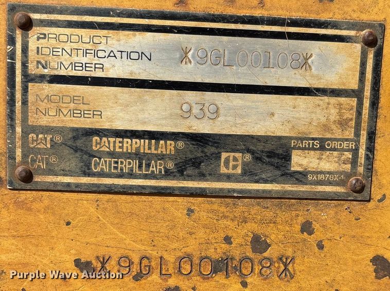 image for item DT0029 1994 Caterpillar 939 track loader