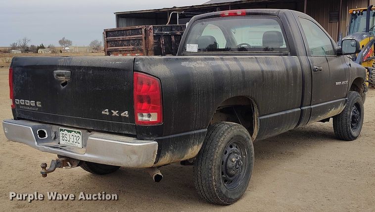 image for item DT0898 2004 Dodge Ram 2500 pickup truck