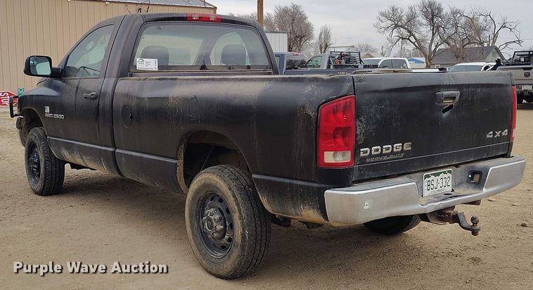 image for item DT0898 2004 Dodge Ram 2500 pickup truck