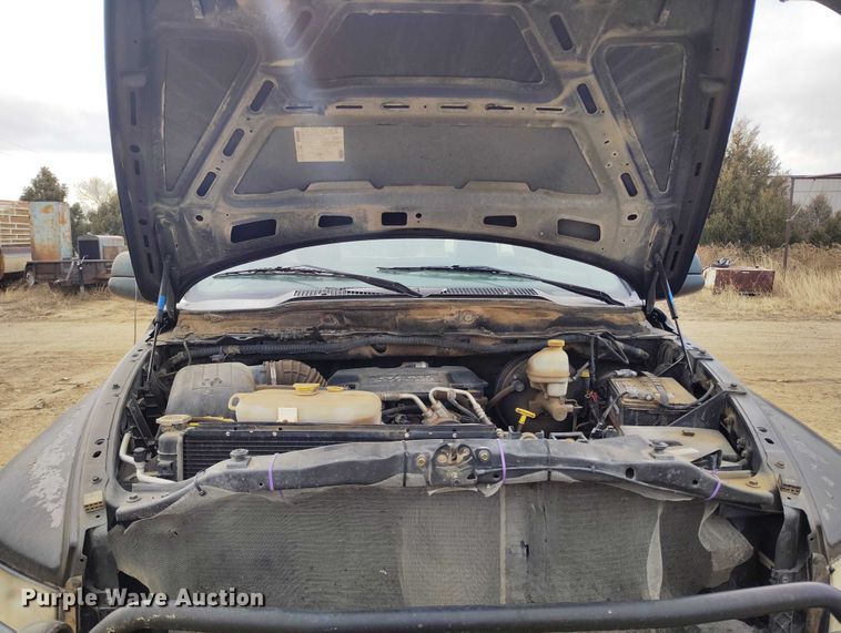 image for item DT0898 2004 Dodge Ram 2500 pickup truck