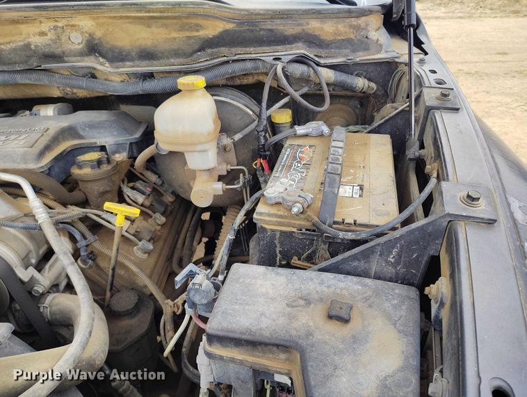 image for item DT0898 2004 Dodge Ram 2500 pickup truck