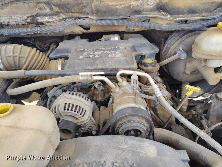 image for item DT0898 2004 Dodge Ram 2500 pickup truck