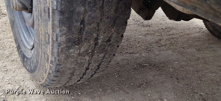 image for item DT0898 2004 Dodge Ram 2500 pickup truck