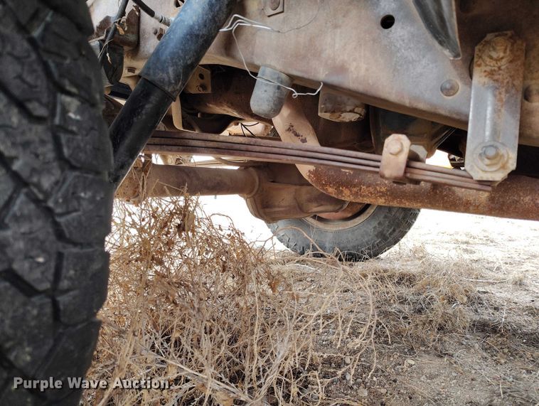 image for item DT0903 1976 Chevrolet Custom Deluxe C10  pickup truck