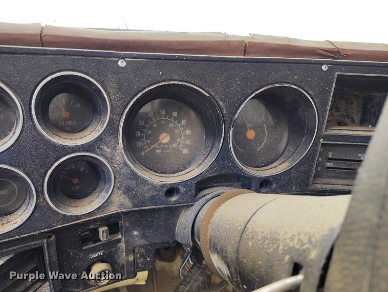 image for item DT0903 1976 Chevrolet Custom Deluxe C10  pickup truck