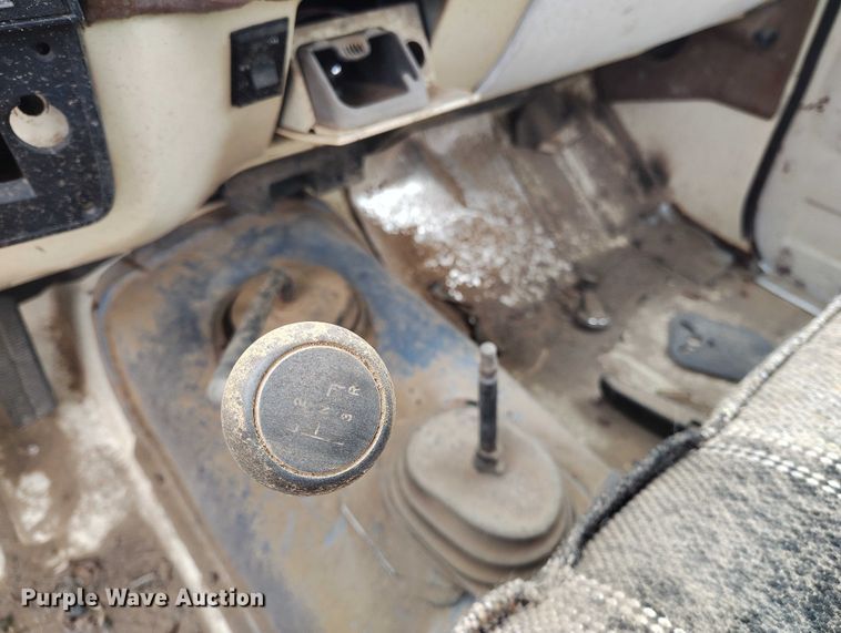 image for item DT0903 1976 Chevrolet Custom Deluxe C10  pickup truck