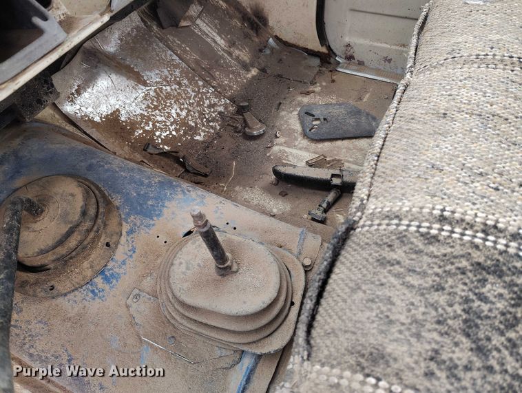 image for item DT0903 1976 Chevrolet Custom Deluxe C10  pickup truck