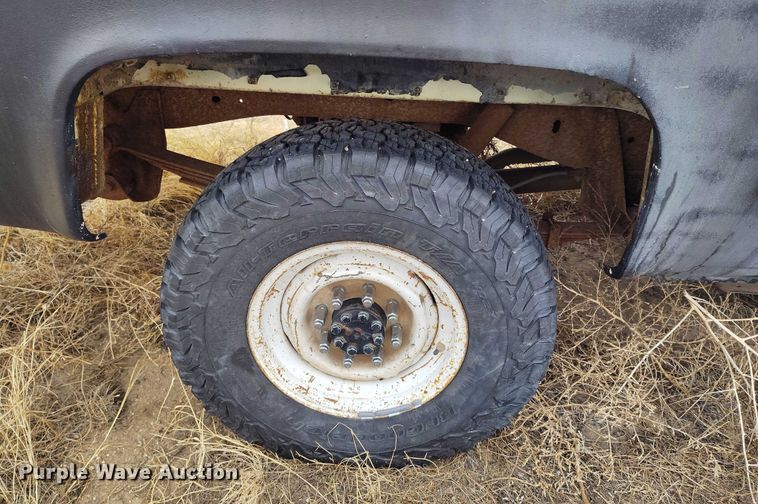 image for item DT0903 1976 Chevrolet Custom Deluxe C10  pickup truck