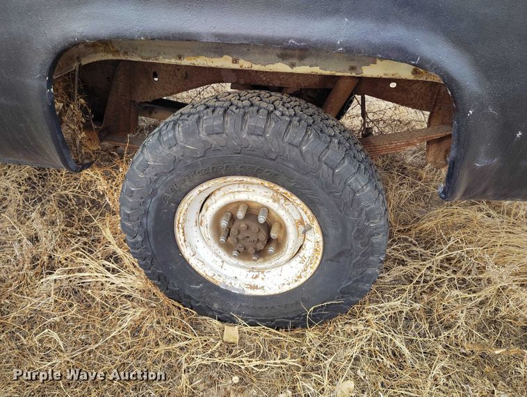 image for item DT0903 1976 Chevrolet Custom Deluxe C10  pickup truck