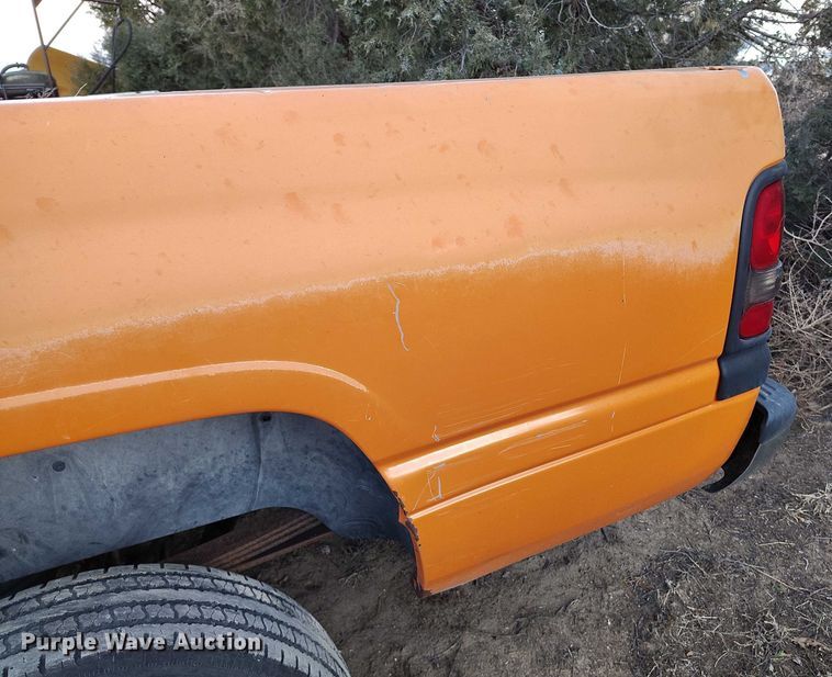 image for item DT0904 1999 Dodge Ram 1500 pickup truck