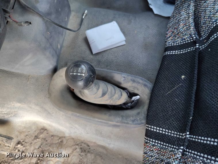 image for item DT0904 1999 Dodge Ram 1500 pickup truck