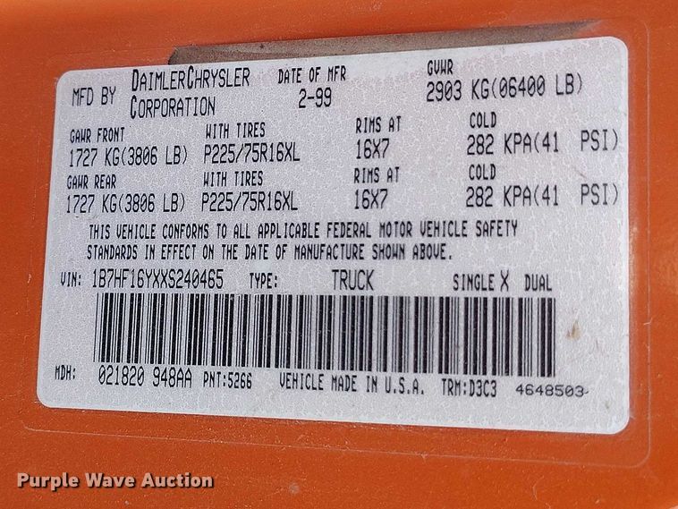 image for item DT0904 1999 Dodge Ram 1500 pickup truck