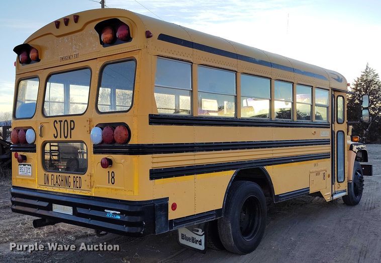 image for item DT0905 1996 GMC B7 school bus
