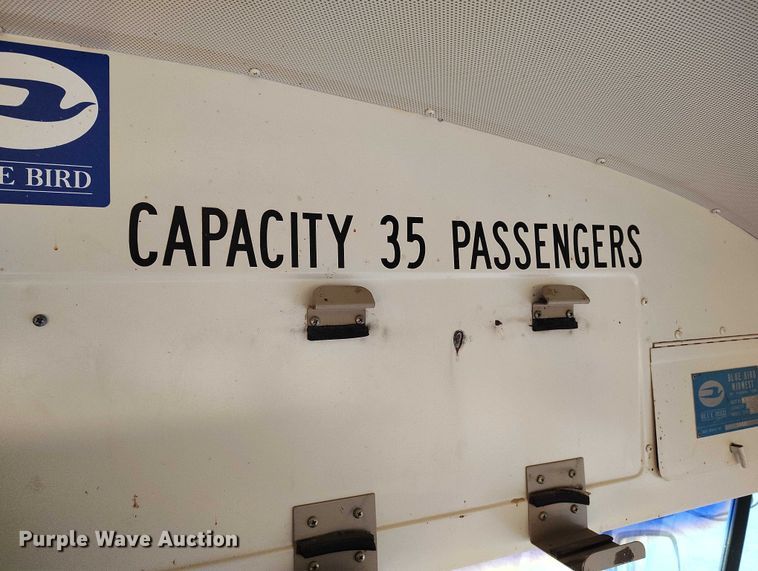 image for item DT0905 1996 GMC B7 school bus