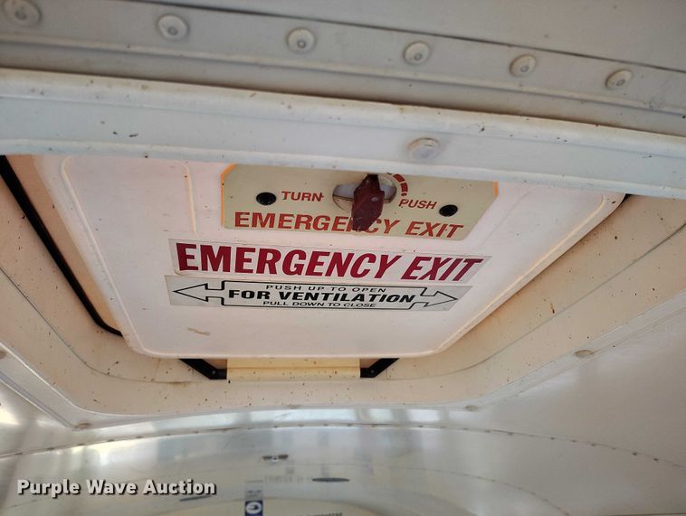 image for item DT0905 1996 GMC B7 school bus