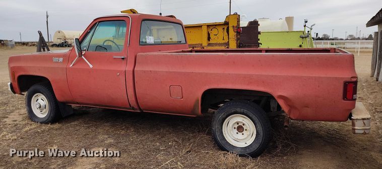 image for item DT0906 1979 Chevrolet Custom Deluxe K10 pickup truck