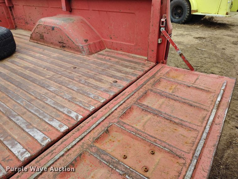 image for item DT0906 1979 Chevrolet Custom Deluxe K10 pickup truck