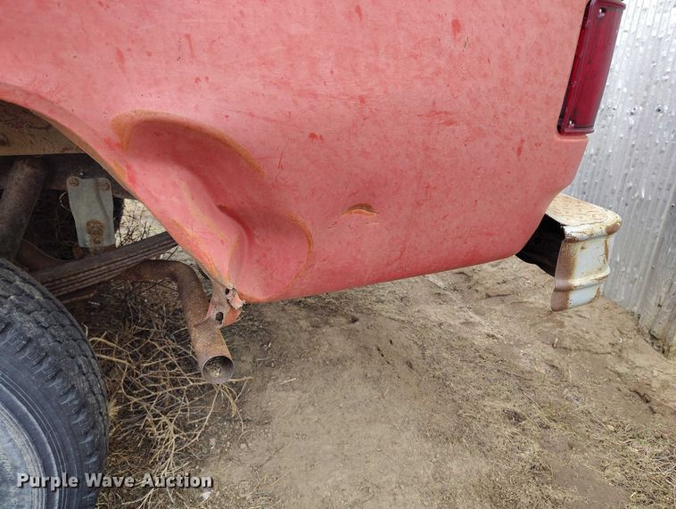 image for item DT0906 1979 Chevrolet Custom Deluxe K10 pickup truck