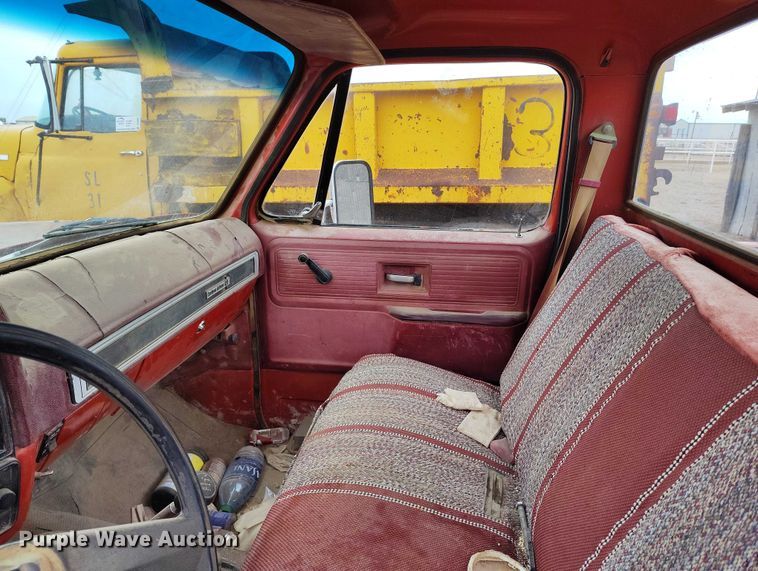 image for item DT0906 1979 Chevrolet Custom Deluxe K10 pickup truck