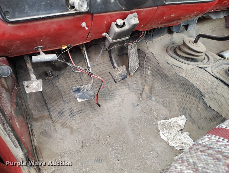 image for item DT0906 1979 Chevrolet Custom Deluxe K10 pickup truck