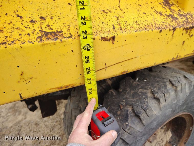 image for item DT0907 1973 International LoadStar 1600 dump truck