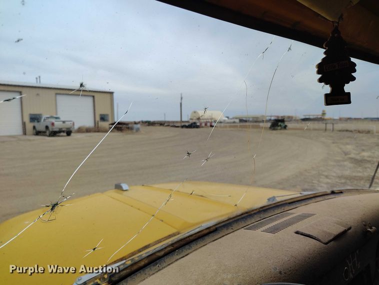 image for item DT0907 1973 International LoadStar 1600 dump truck