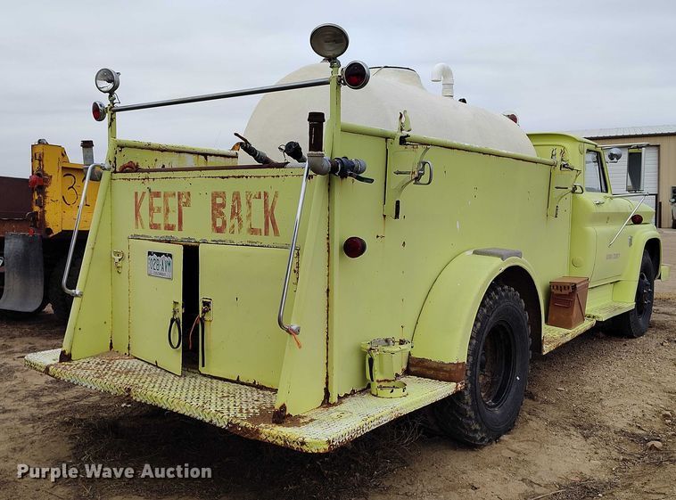 image for item DT0908 1964 Chevrolet C60 pumper fire truck