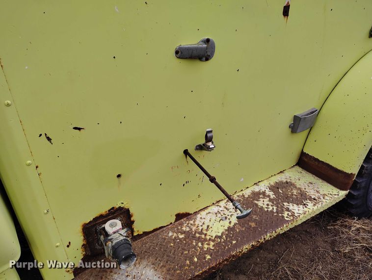 image for item DT0908 1964 Chevrolet C60 pumper fire truck