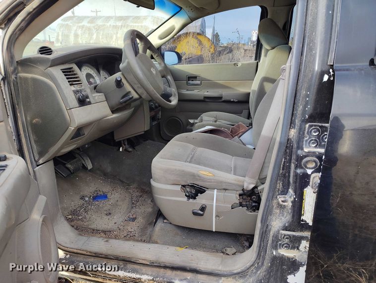 image for item DT0917 2005 Dodge Durango SUV