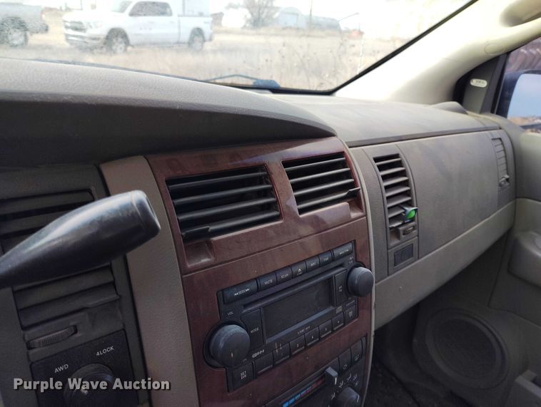 image for item DT0917 2005 Dodge Durango SUV