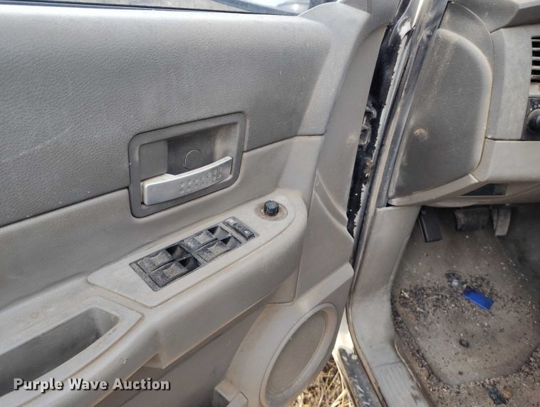 image for item DT0917 2005 Dodge Durango SUV