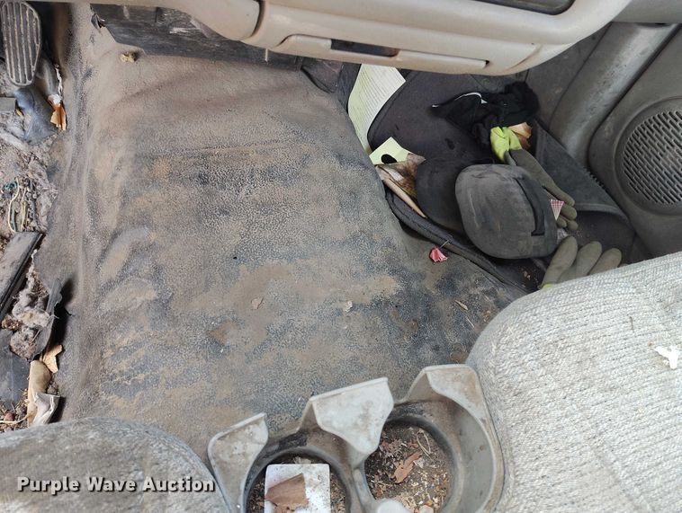 image for item DT0921 1999 Chevrolet S-10 pickup truck